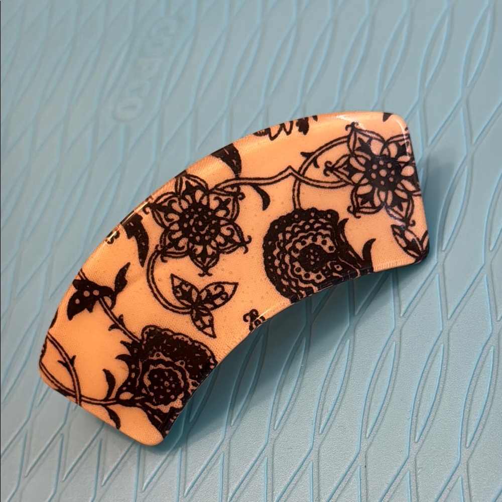 Floral Black & Cream Hair Clip
